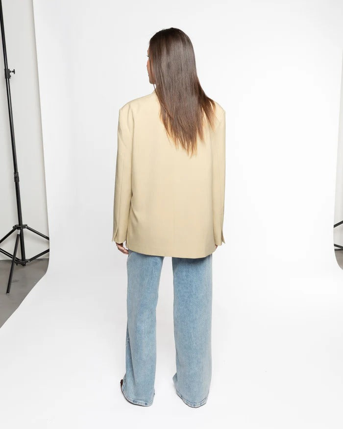 ESTELA – AMERICANA ASIMÉTRICA OVERSIZE