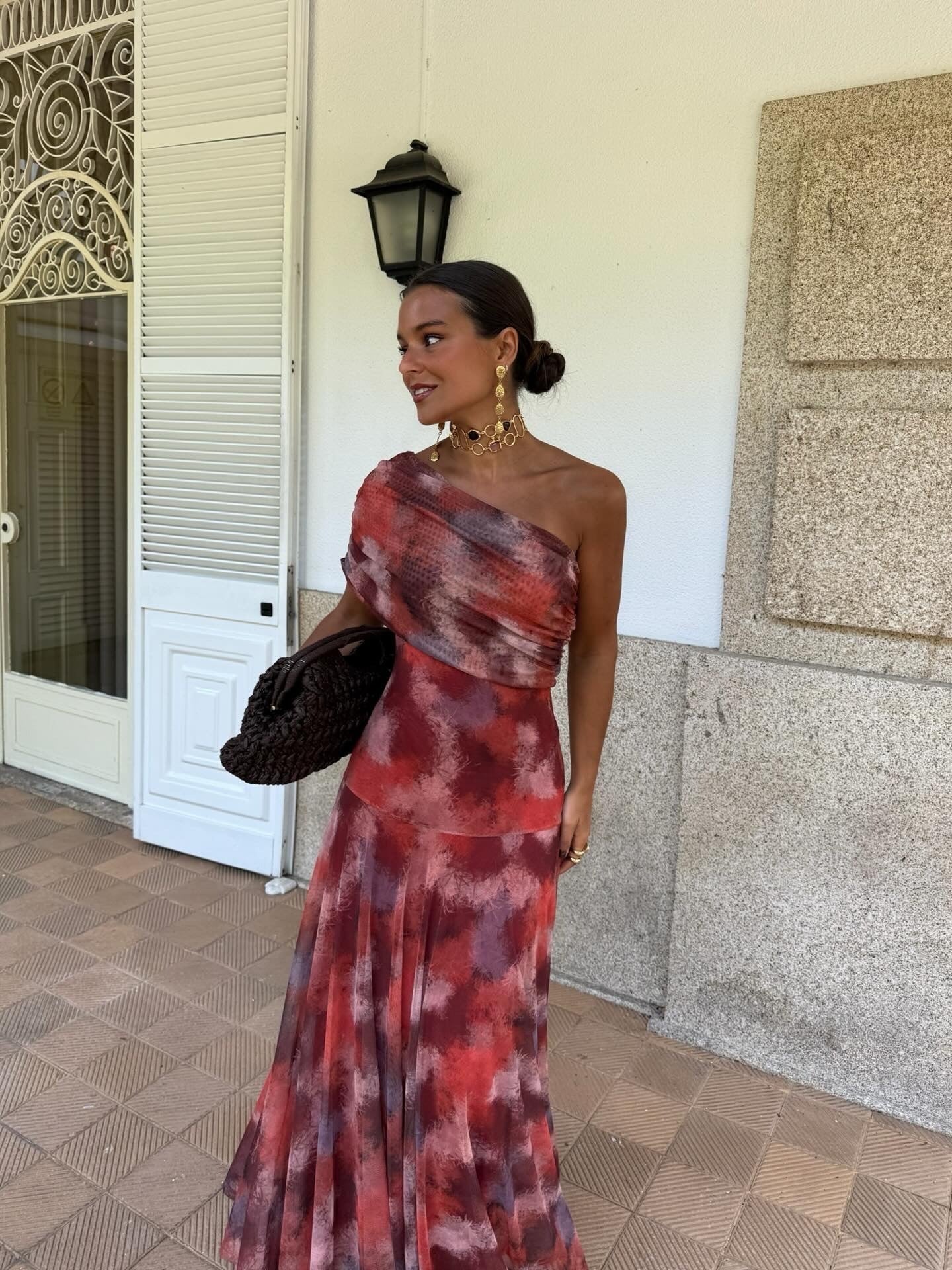 CELIA – VESTIDO DE TUL AJUSTADO