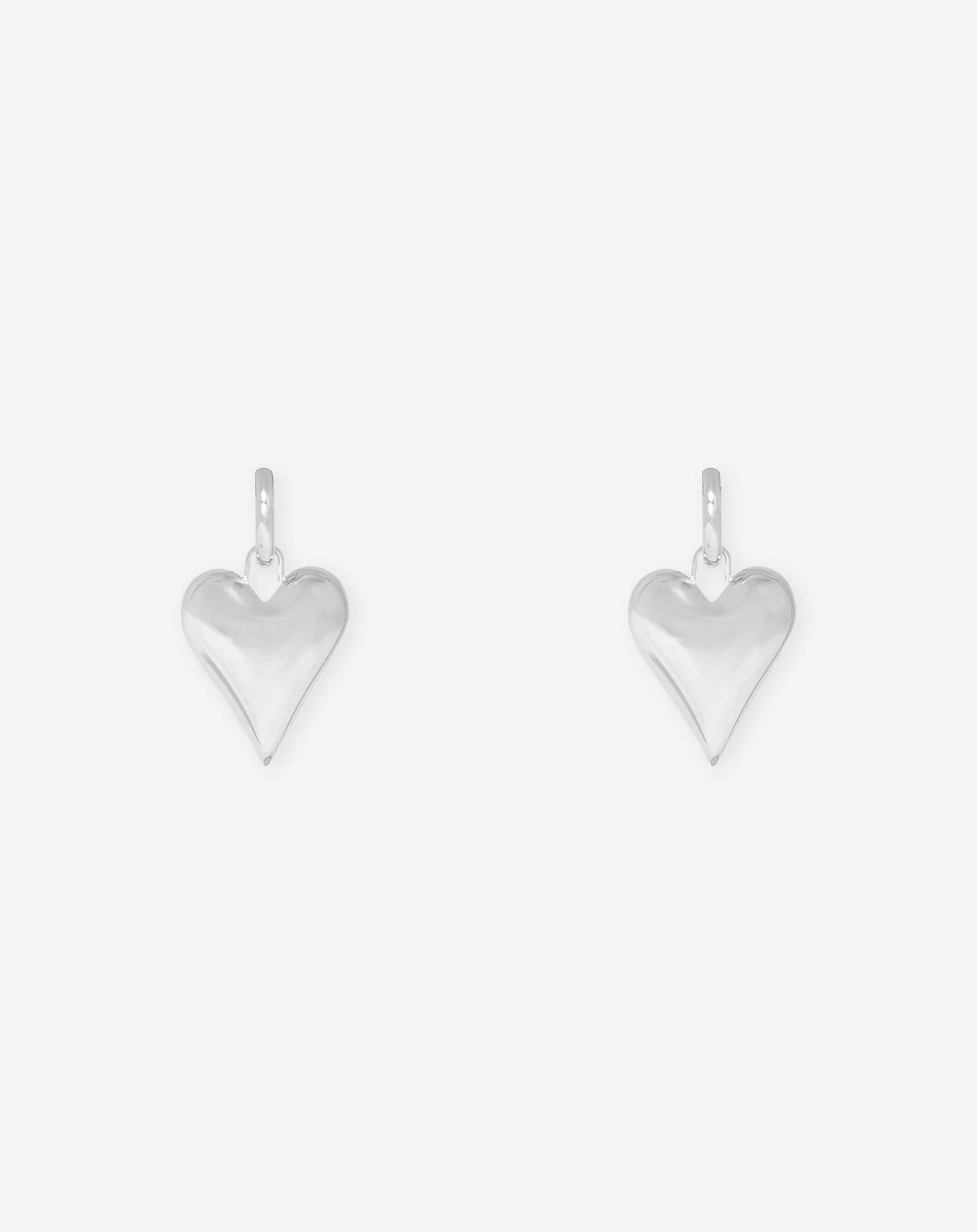 NAIA - PENDIENTES CORAZÓN PLATEADOS