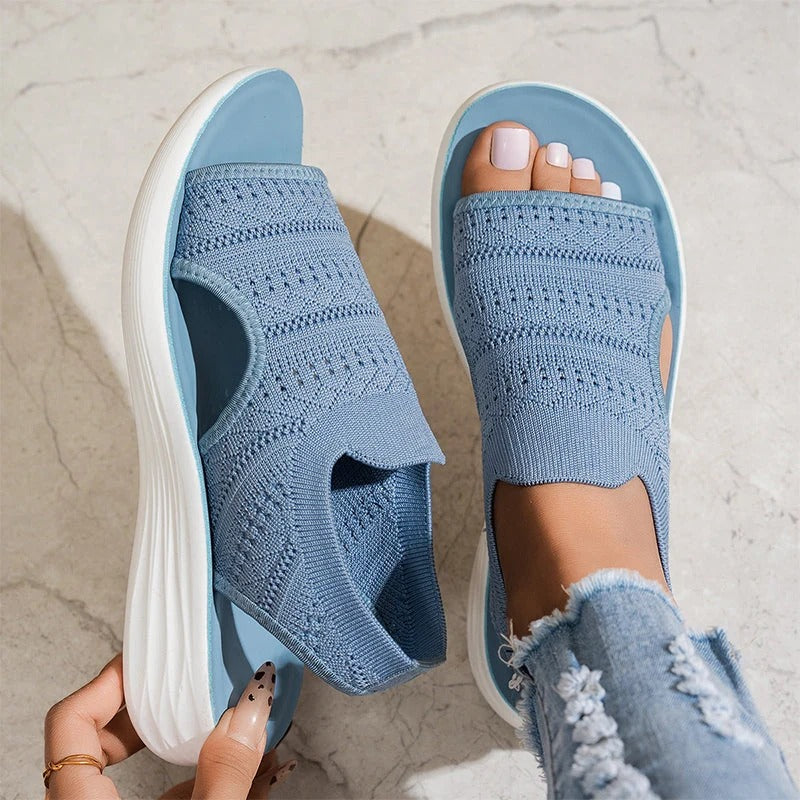 SERENA – SANDALIA PLANA DE VERANO